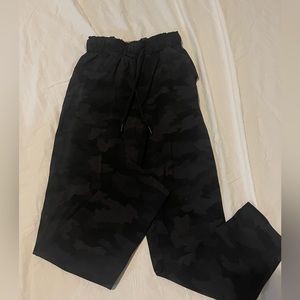 lululemon black camo joggers